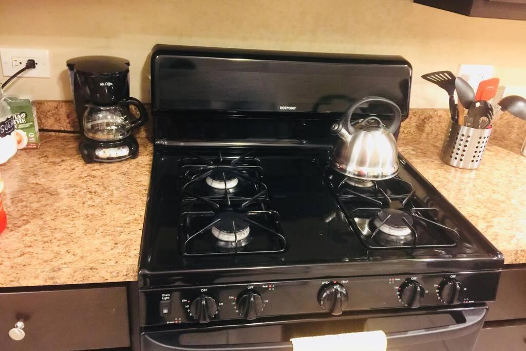 Entire Modern 2 Bedroom Apartment Chicago Luaran gambar